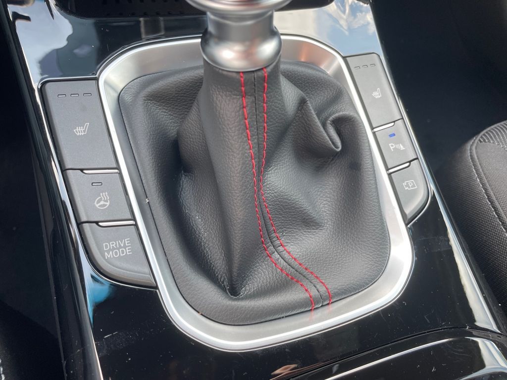 Fahrzeugabbildung Hyundai i30 1.5 T-GDI 48V-Hybrid N Line (PD)