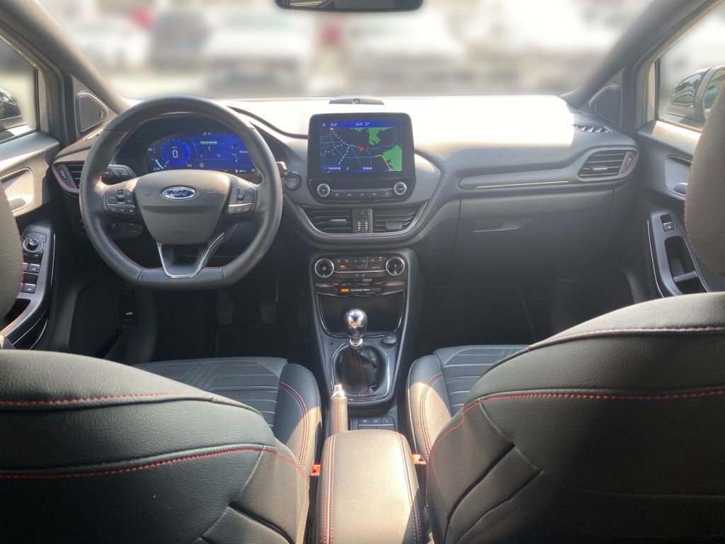 Fahrzeugabbildung Ford Puma 1.0 EcoBoost Hybrid ST-LINE X