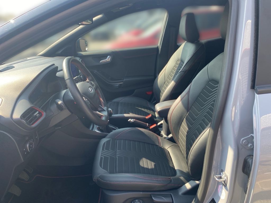 Fahrzeugabbildung Ford Puma 1.0 EcoBoost Hybrid ST-LINE X