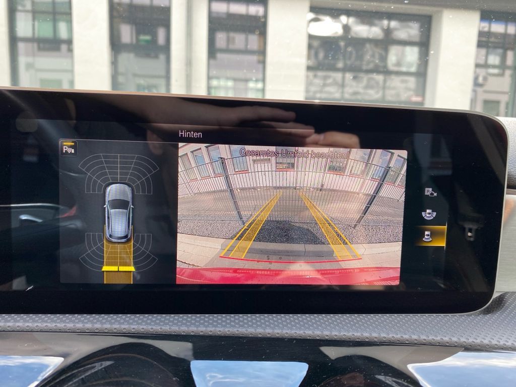 Fahrzeugabbildung Mercedes-Benz A 200 AMG Line +Ambiente+Business+Navi+Carplay+
