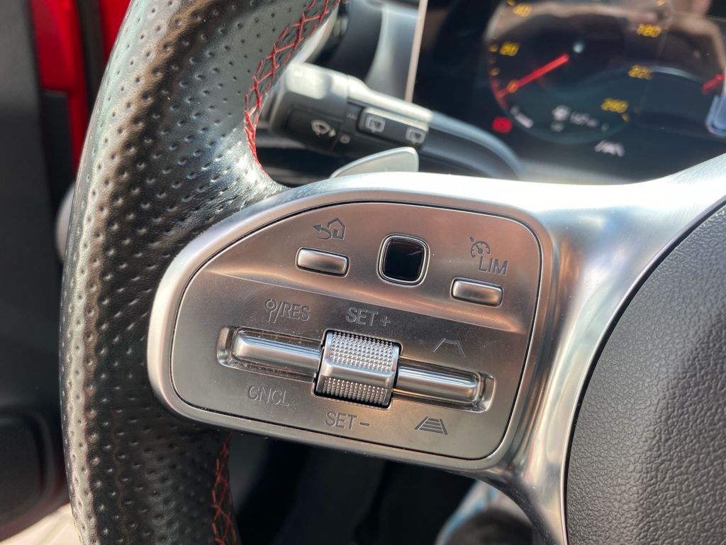 Fahrzeugabbildung Mercedes-Benz A 200 AMG Line +Ambiente+Business+Navi+Carplay+