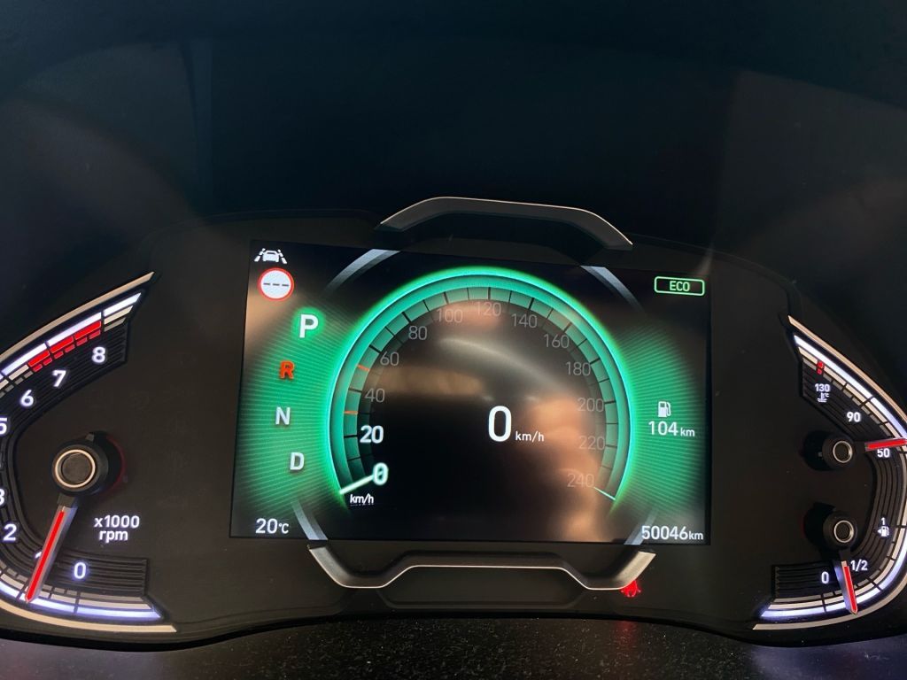 Fahrzeugabbildung Hyundai i30 1.5 T-GDI Fastback 48V-Hybrid DCT EDITION 30