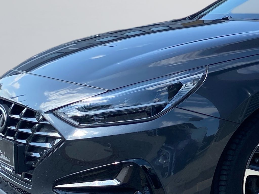 Fahrzeugabbildung Hyundai i30 1.5 T-GDI Fastback 48V-Hybrid DCT EDITION 30