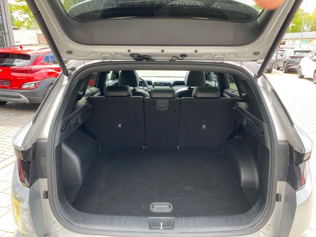 Fahrzeugabbildung Hyundai TUCSON 1.6 T-GDi 48V-Hybrid 4WD DCT N Line+PANO