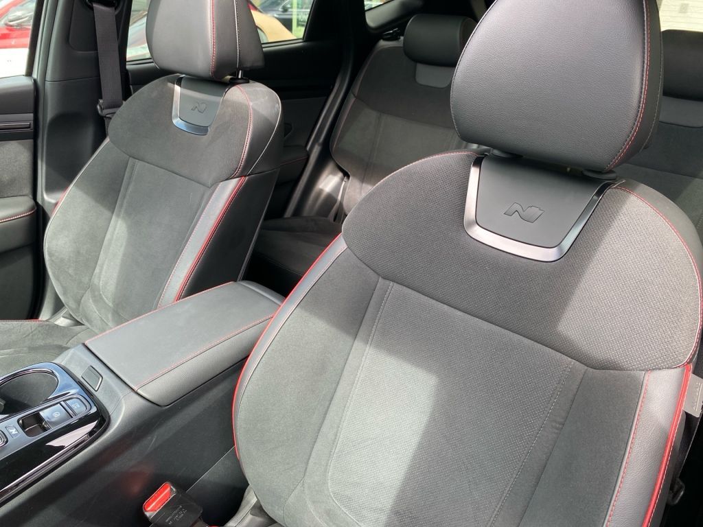 Fahrzeugabbildung Hyundai TUCSON 1.6 T-GDi 48V-Hybrid 4WD DCT N Line+PANO