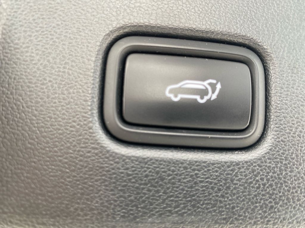 Fahrzeugabbildung Hyundai TUCSON 1.6 T-GDi 48V-Hybrid 4WD DCT N Line+PANO