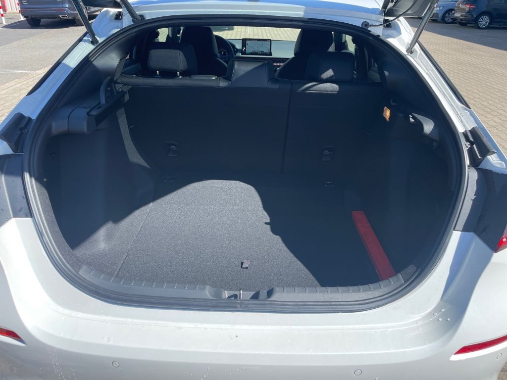 Fahrzeugabbildung Honda Civic e:HEV 2.0 i-MMD Hybrid Sport (FE)