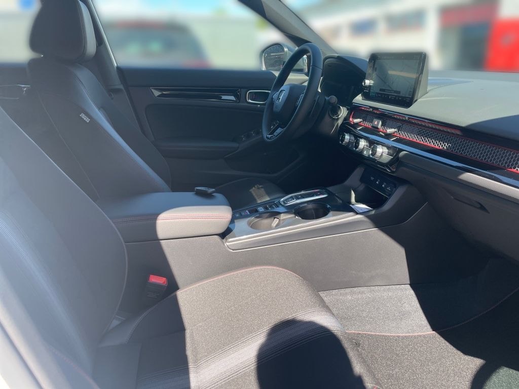 Fahrzeugabbildung Honda Civic e:HEV 2.0 i-MMD Hybrid Sport (FE)