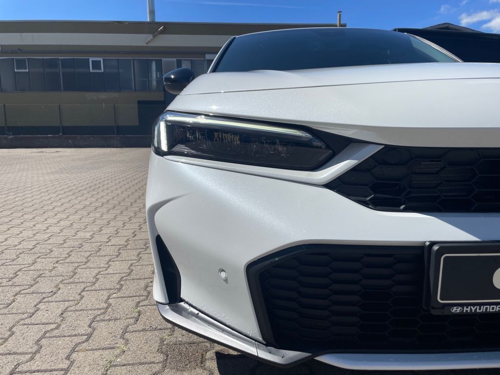 Fahrzeugabbildung Honda Civic e:HEV 2.0 i-MMD Hybrid Sport (FE)