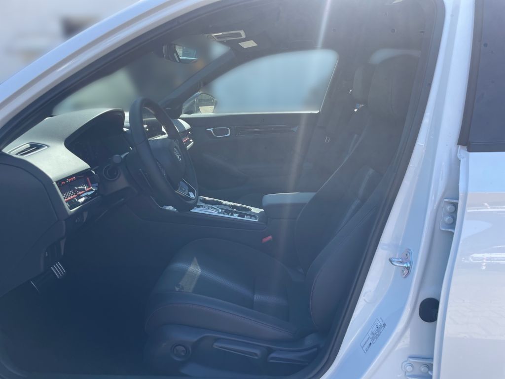 Fahrzeugabbildung Honda Civic e:HEV 2.0 i-MMD Hybrid Sport (FE)