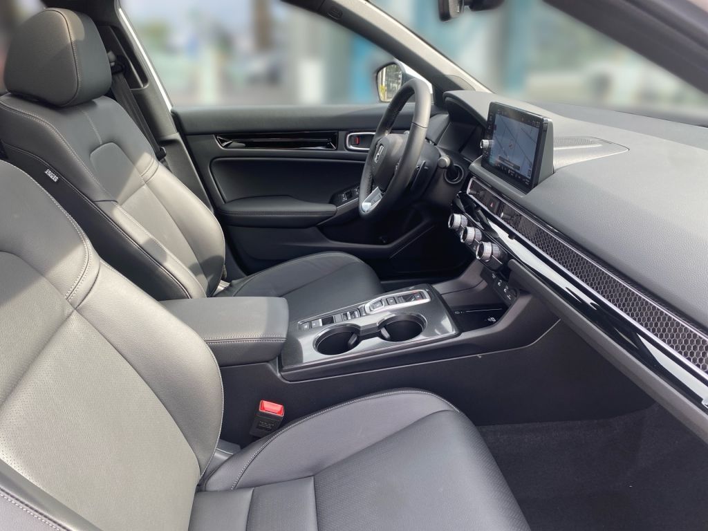Fahrzeugabbildung Honda Civic e:HEV 2.0 i-MMD Hybrid Advance Facelift Mo
