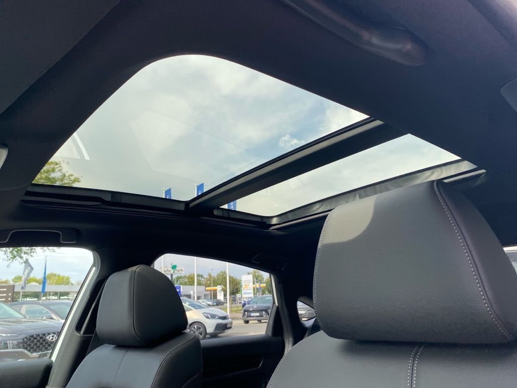 Fahrzeugabbildung Honda Civic e:HEV 2.0 i-MMD Hybrid Advance Facelift Mo