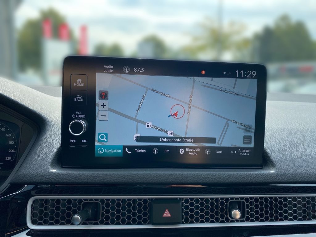 Fahrzeugabbildung Honda Civic e:HEV 2.0 i-MMD Hybrid Advance Facelift Mo