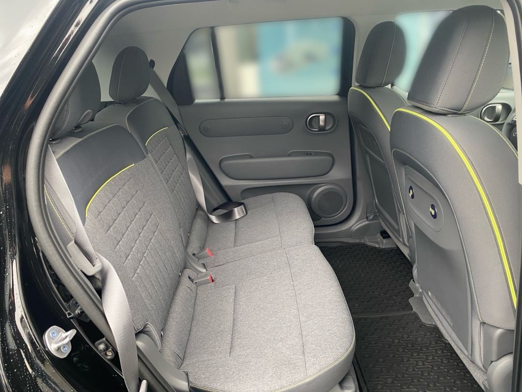 Fahrzeugabbildung Hyundai INSTER 49kWh Cross *Effizienz-Paket*