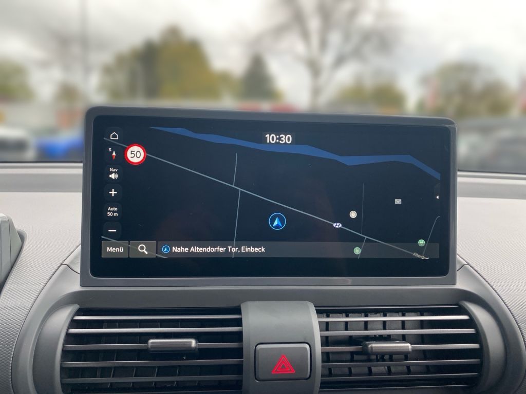 Fahrzeugabbildung Hyundai INSTER 49kWh Cross *Effizienz-Paket*