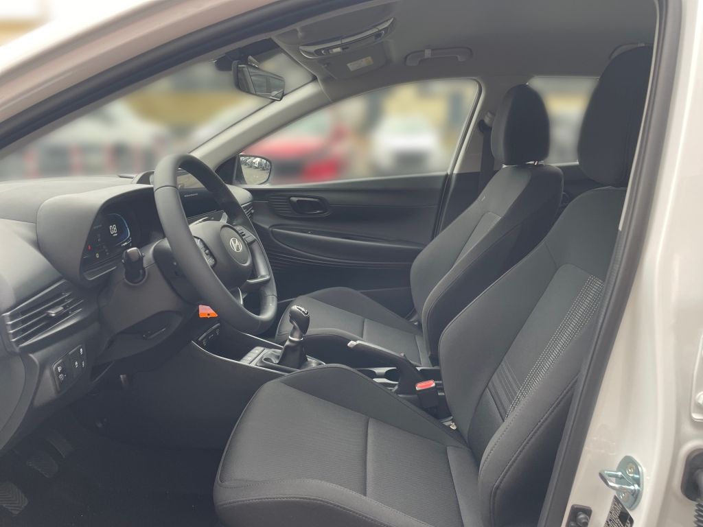 Fahrzeugabbildung Hyundai BAYON 1.0 T-GDI Select * Carplay *