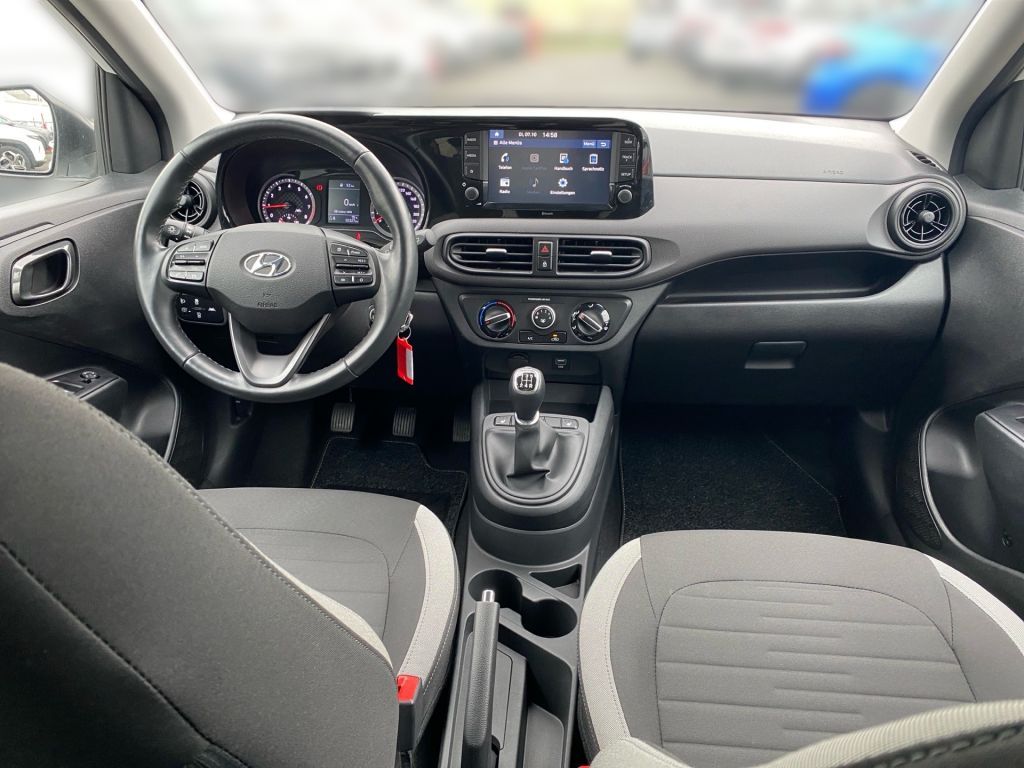 Fahrzeugabbildung Hyundai i10 1.0 Trend *LHZ*PDC* 1.Hand*