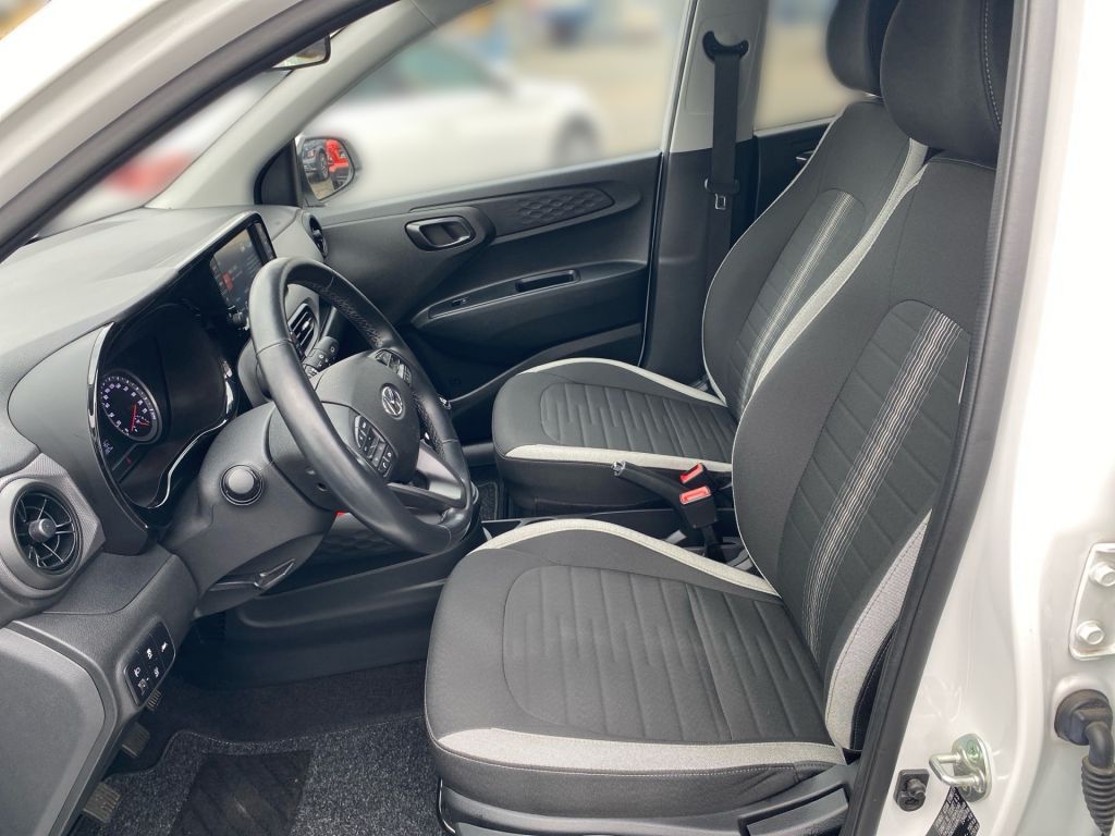 Fahrzeugabbildung Hyundai i10 1.0 Trend *LHZ*PDC* 1.Hand*