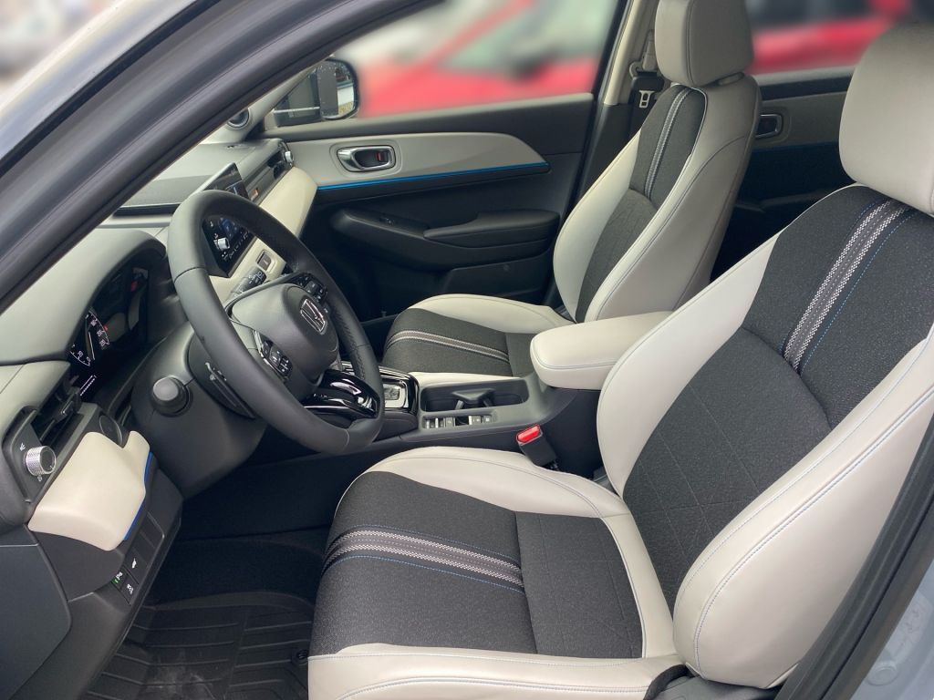 Fahrzeugabbildung Honda HR-V e:HEV 1.5 i-MMD Hybrid Advance Style NEU