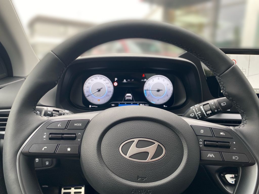 Fahrzeugabbildung Hyundai BAYON 1.0 T-GDI DCT Trend+ Komfort Paket