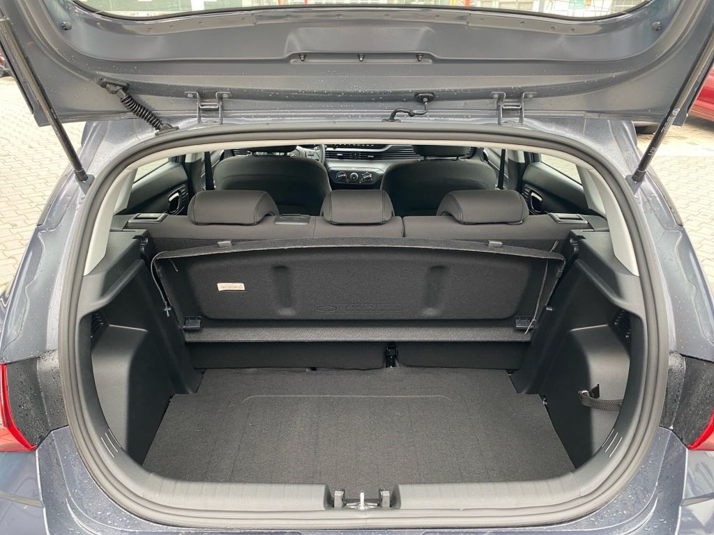 Fahrzeugabbildung Hyundai i20 1.2 Select Funktonspaket