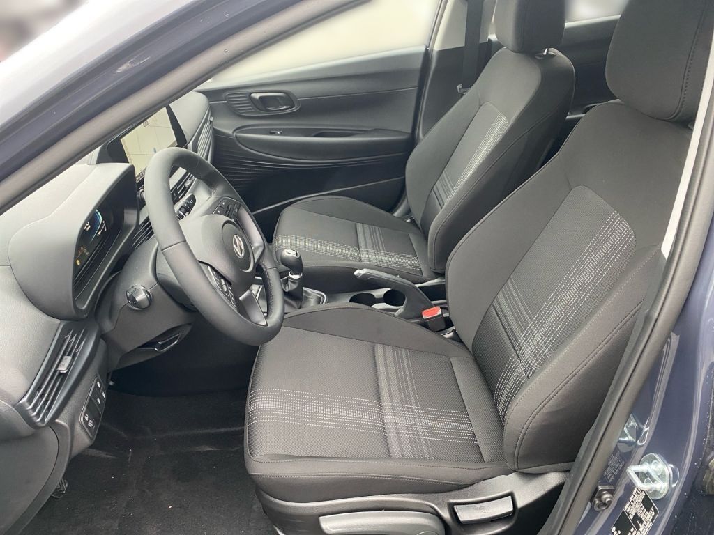Fahrzeugabbildung Hyundai i20 1.2 Select Funktonspaket