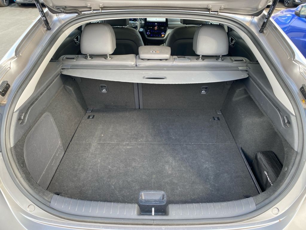 Fahrzeugabbildung Hyundai IONIQ Elektro Prime