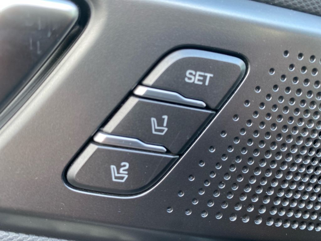 Fahrzeugabbildung Hyundai IONIQ Elektro Prime