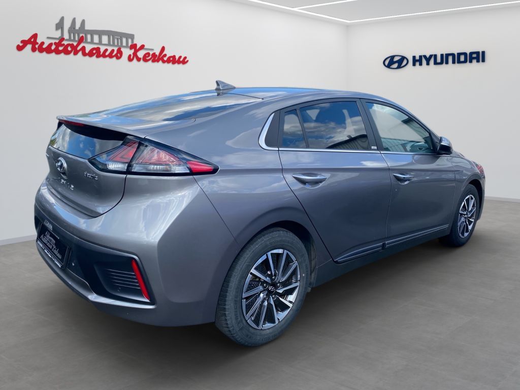 Fahrzeugabbildung Hyundai IONIQ Elektro Prime