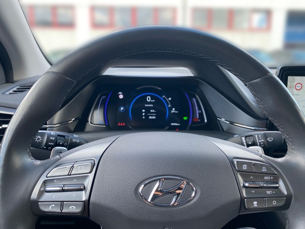Fahrzeugabbildung Hyundai IONIQ Elektro Prime