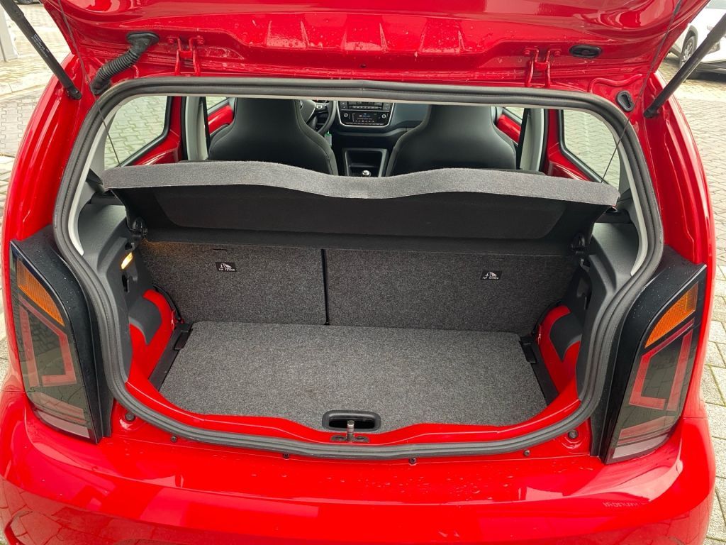 Fahrzeugabbildung Volkswagen up! *Einparkhilfe*Sitzheizung*Rückfahrkamerea*