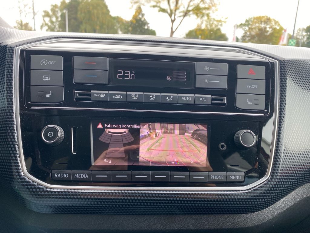 Fahrzeugabbildung Volkswagen up! *Einparkhilfe*Sitzheizung*Rückfahrkamerea*