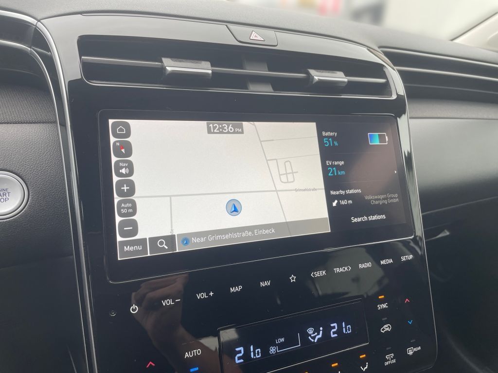 Fahrzeugabbildung Hyundai TUCSON 1.6 T-GDi PHEV 4WD Trend*Krell*el.Heck*WR