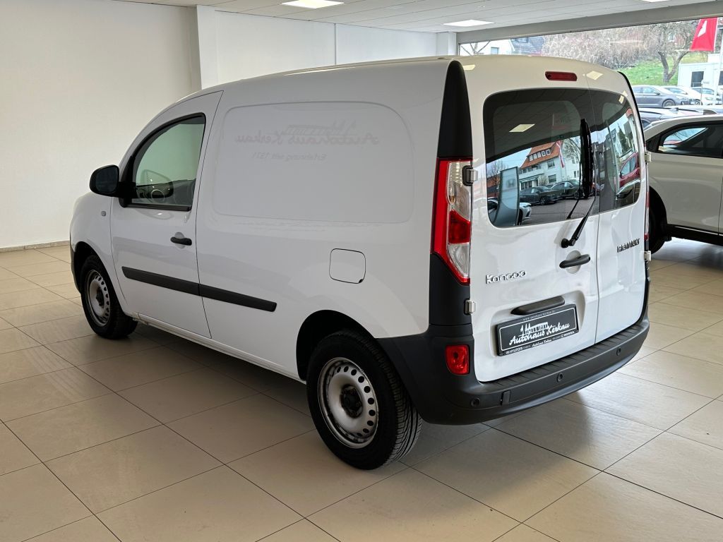 Fahrzeugabbildung Renault Kangoo Rapid dCi 95 Werkstatteinrichtung Winterr