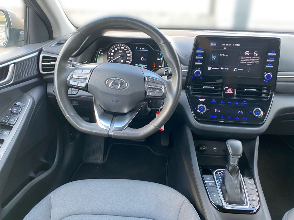 Fahrzeugabbildung Hyundai IONIQ Plug-in-Hybrid 1.6 GDI Trend