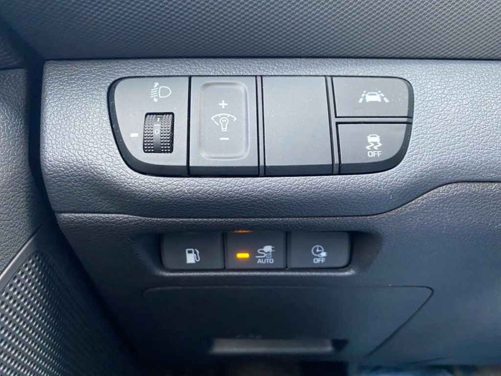 Fahrzeugabbildung Hyundai IONIQ Plug-in-Hybrid 1.6 GDI Trend