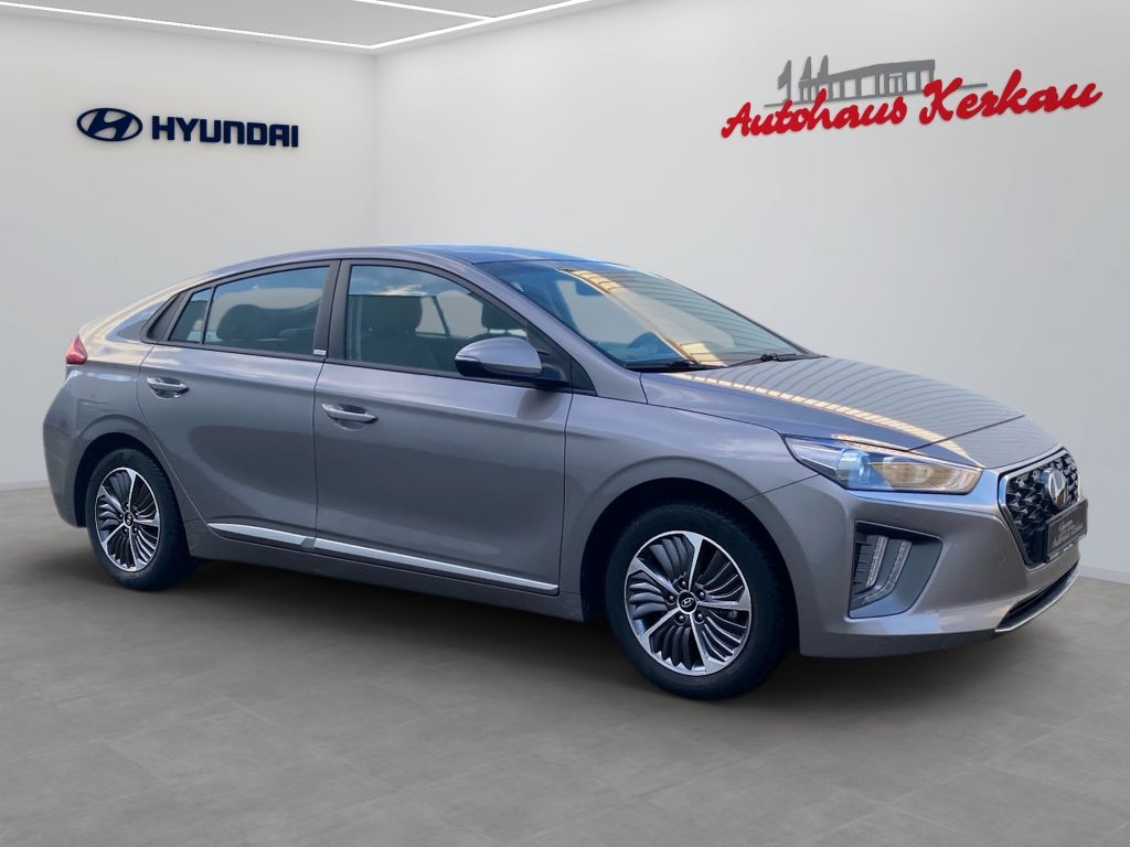 Fahrzeugabbildung Hyundai IONIQ Plug-in-Hybrid 1.6 GDI Trend