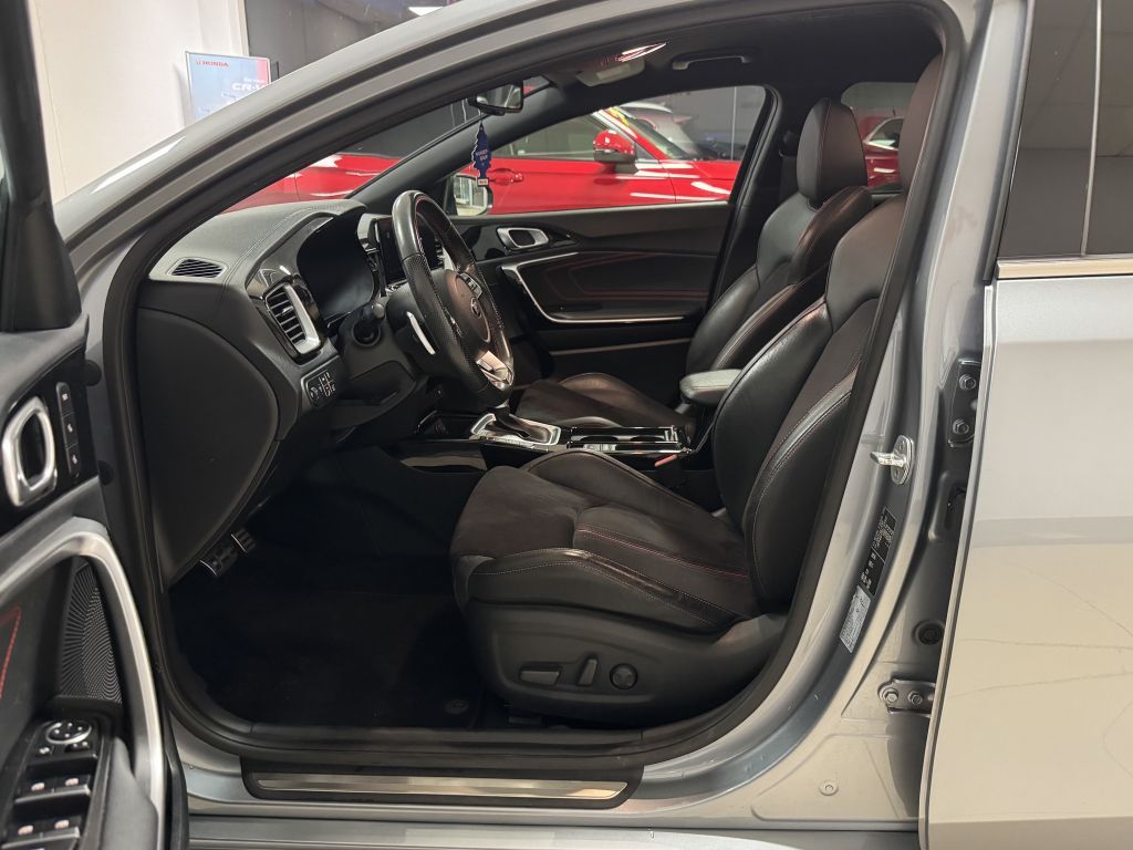 Fahrzeugabbildung Kia ProCeed 1.6 T-GDI DCT7 OPF GT *Komfort+Navi Pake