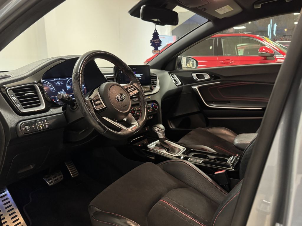 Fahrzeugabbildung Kia ProCeed 1.6 T-GDI DCT7 OPF GT *Komfort+Navi Pake