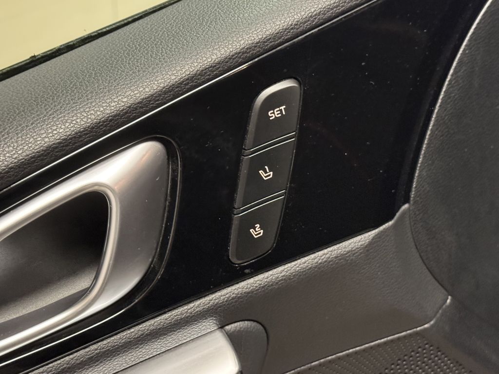 Fahrzeugabbildung Kia ProCeed 1.6 T-GDI DCT7 OPF GT *Komfort+Navi Pake