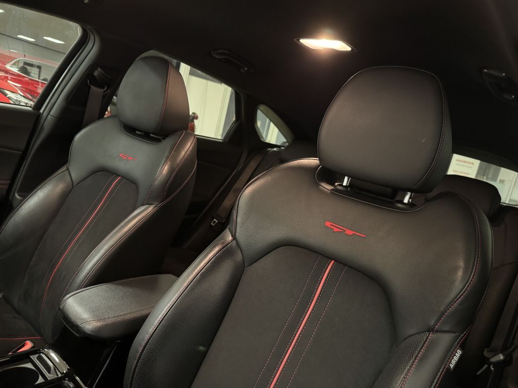 Fahrzeugabbildung Kia ProCeed 1.6 T-GDI DCT7 OPF GT *Komfort+Navi Pake