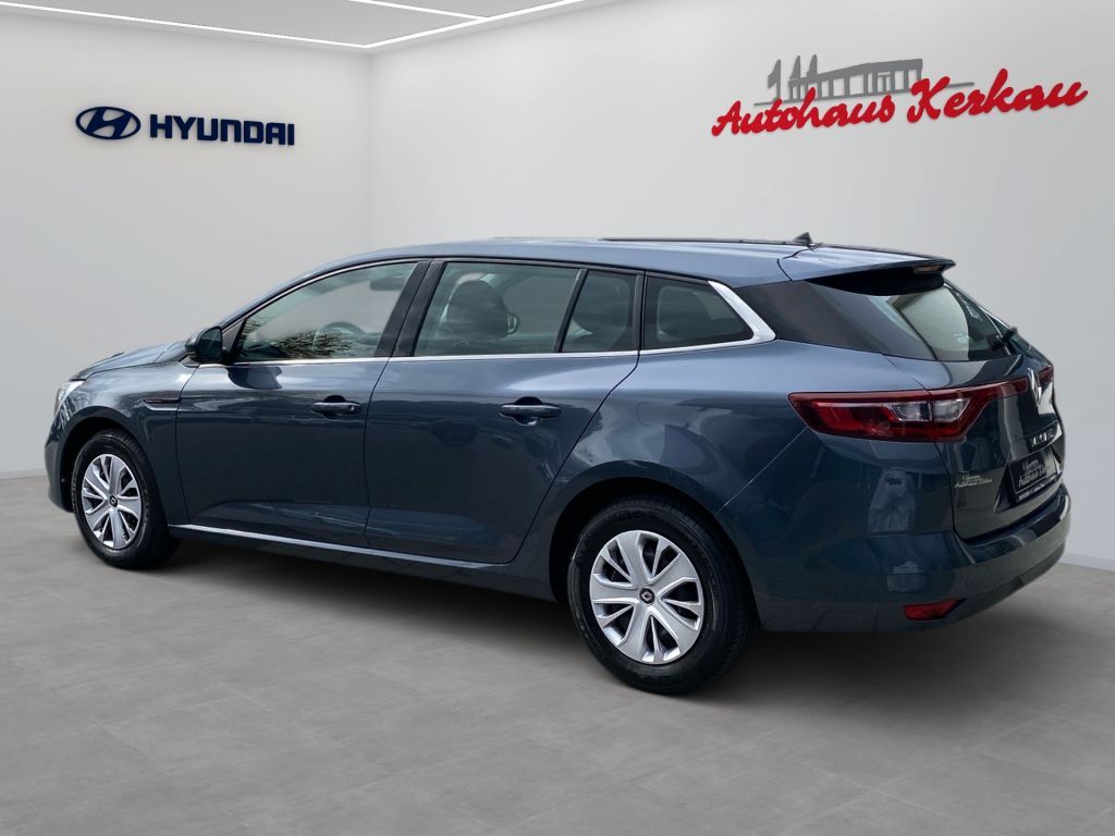 Fahrzeugabbildung Renault Megane Grandtour ENERGY TCe 100 LIFE Winterräder