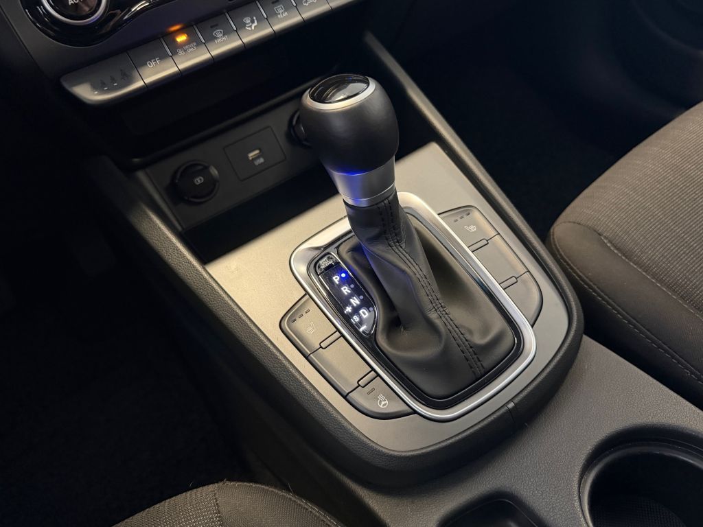 Fahrzeugabbildung Hyundai KONA 1.6 GDI DCT Hybrid EDITION 30