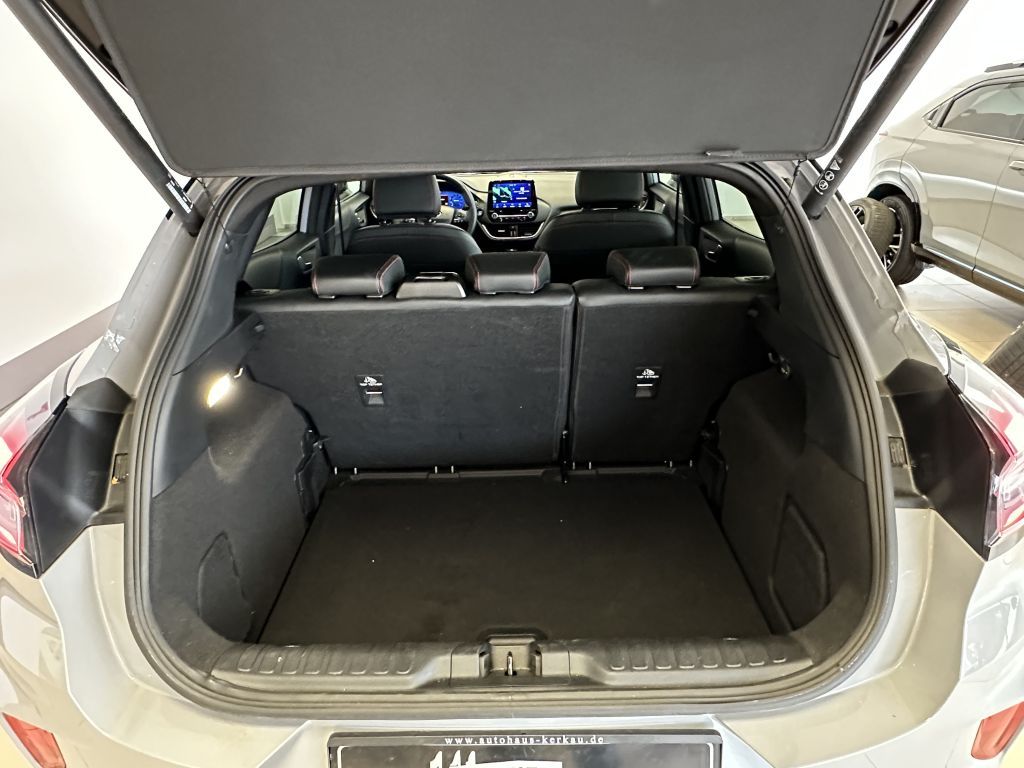 Fahrzeugabbildung Ford Puma 1.0 EcoBoost Hybrid ST-LINE X