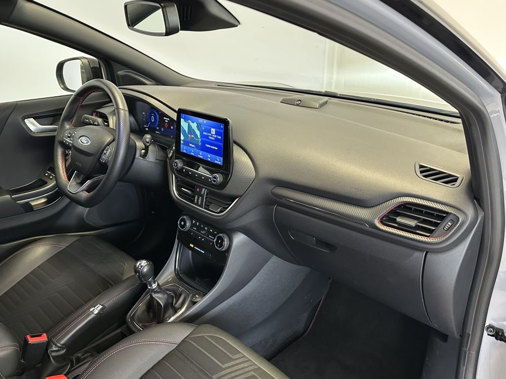 Fahrzeugabbildung Ford Puma 1.0 EcoBoost Hybrid ST-LINE X