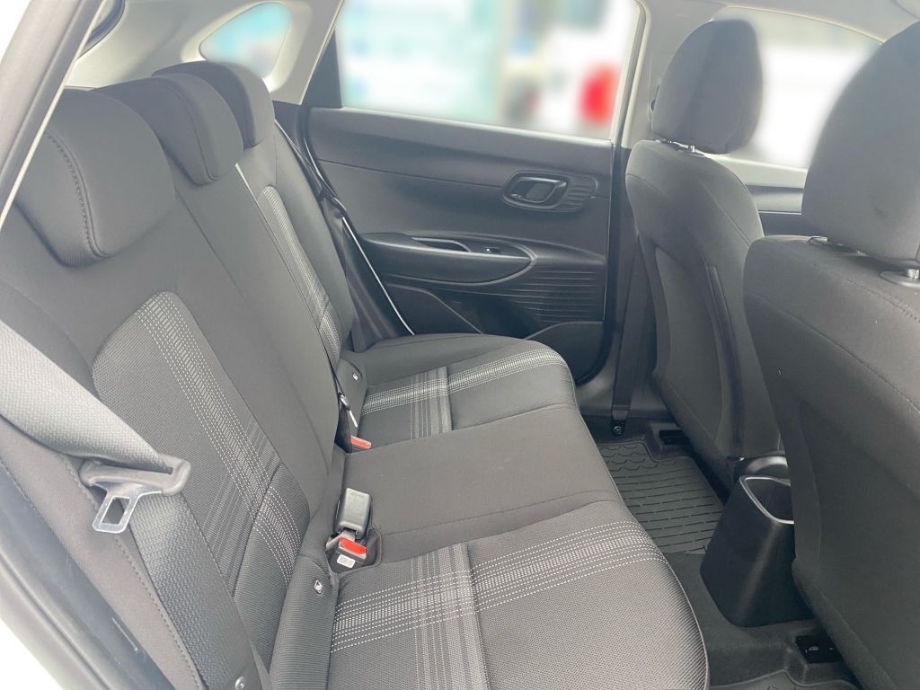 Fahrzeugabbildung Hyundai i20 1.0 T-GDI Select * Funktions-Paket *