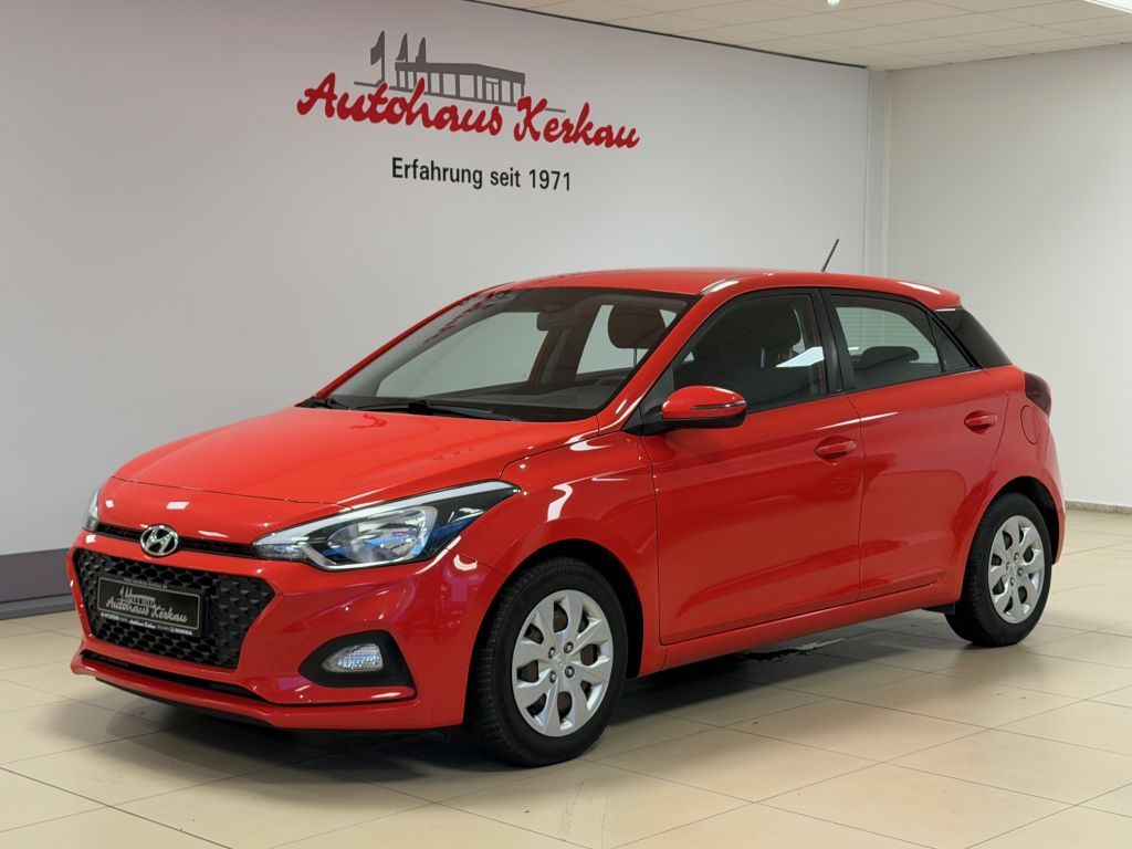 Hyundai i20 1.2 Select + Ganzjahresreifen + Garantie +