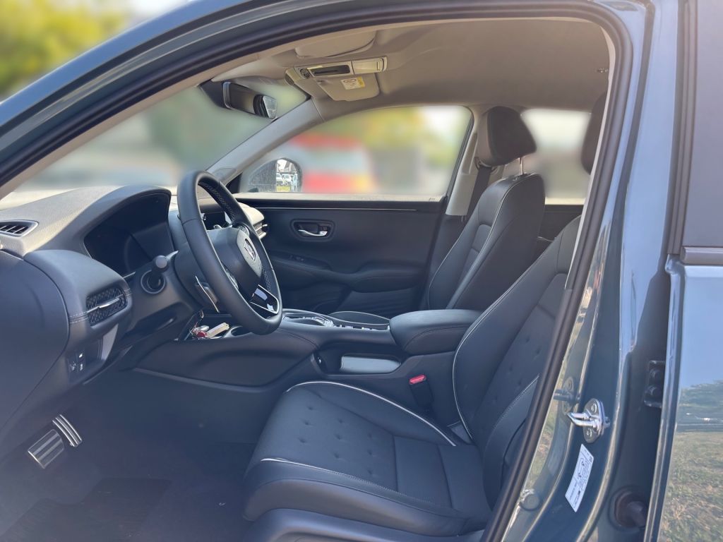 Fahrzeugabbildung Honda ZR-V e:HEV 2.0 i-MMD Hybrid Sport