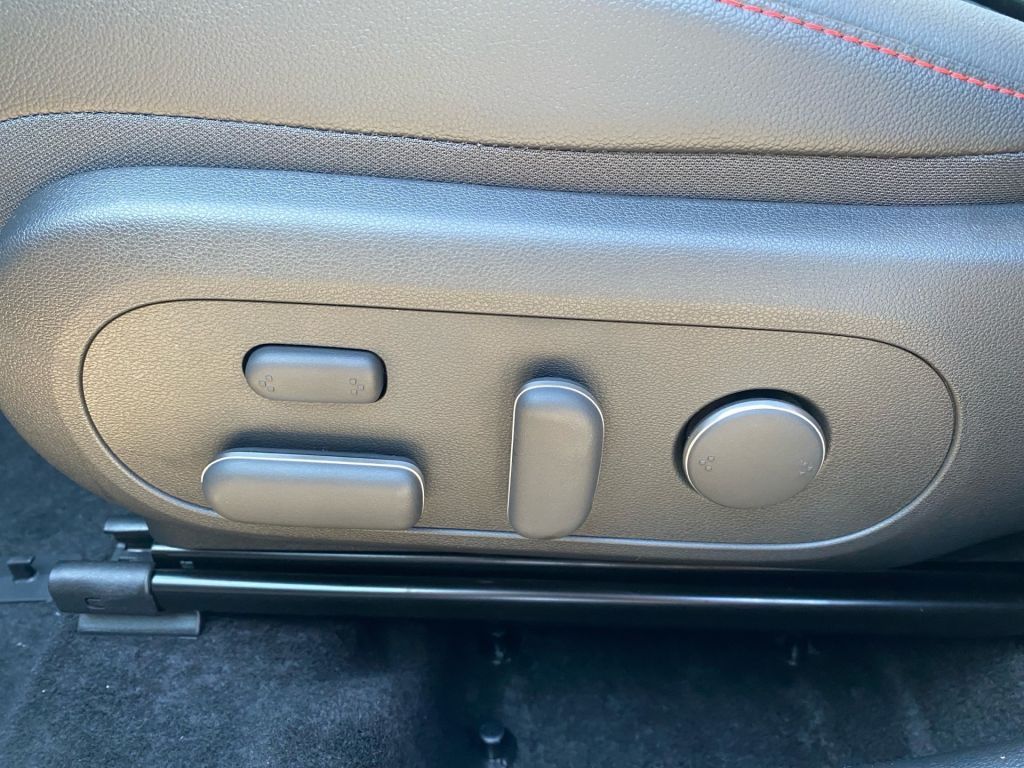 Fahrzeugabbildung Hyundai KONA 1.6 GDI DCT Hybrid N Line X + Sitz Paket