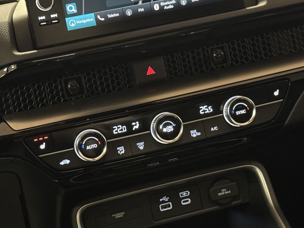 Fahrzeugabbildung Honda CR-V e:HEV 2.0 i-MMD 2WD Elegance *Pano*Leder*